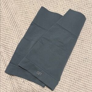 SET Active Sage / Grey Bike Shorts